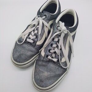 VANS SILVER IRIDESCENT LOW TOP METALLIC SNEAKERS M 6.0/W 7.5